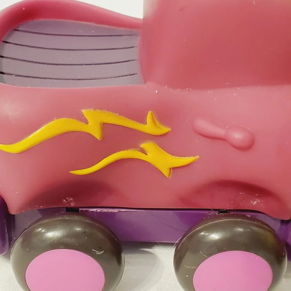 B. Toys Wheeee-ls! Soft Pull‎ Back Toy Cars Set of 3 Magenta Yellow Brown Taxi